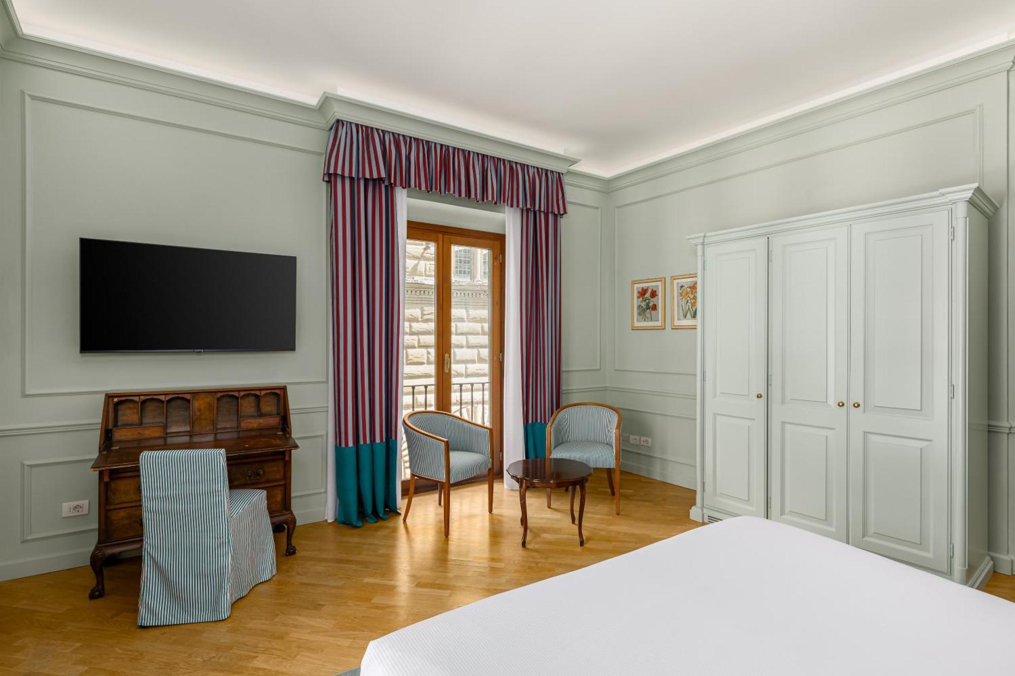 รูมเมท อิซาเบลลา Hotel ฟลอเรนซ์ ภายนอก รูปภาพ